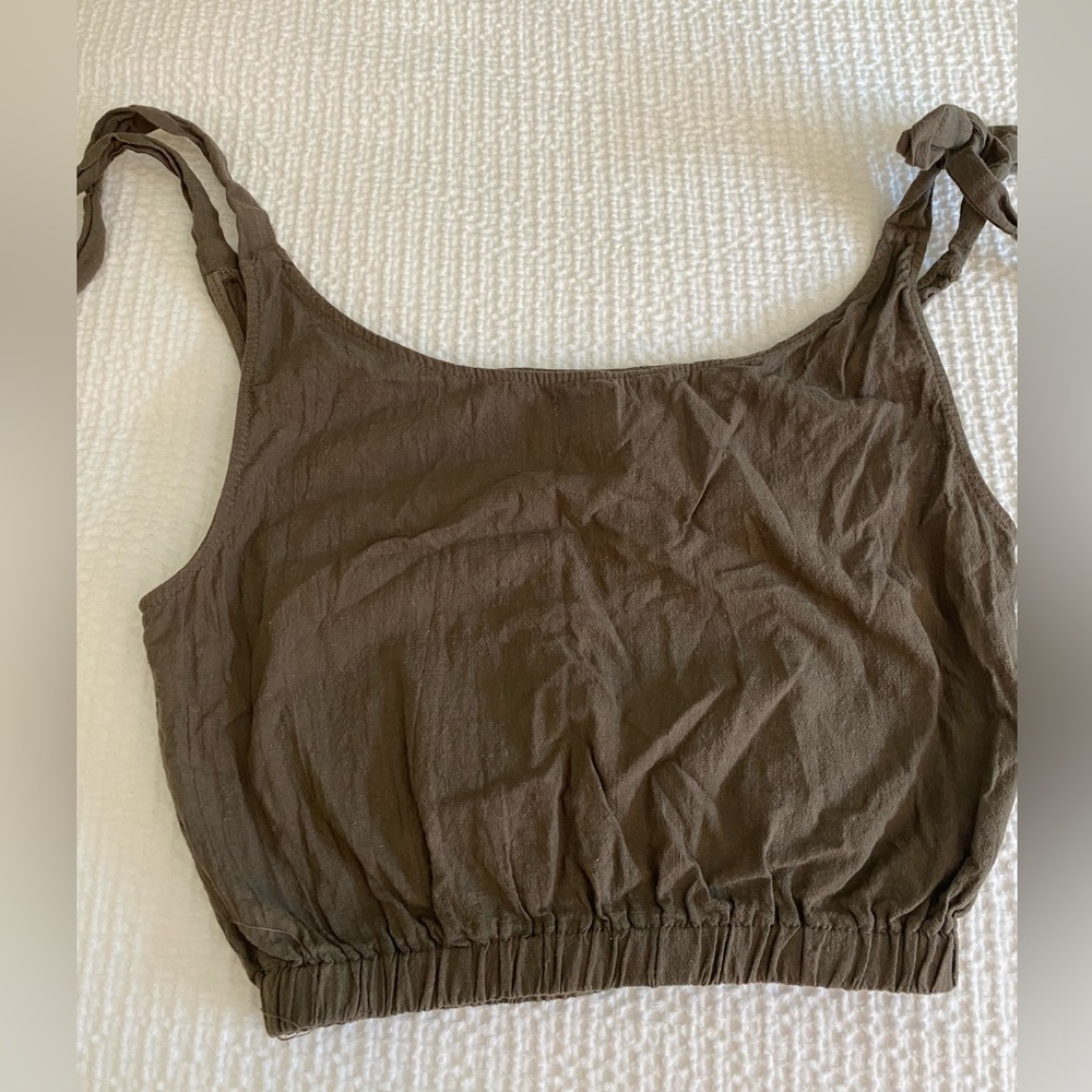 Polly khaki green linen-look crop top. AU Size 6